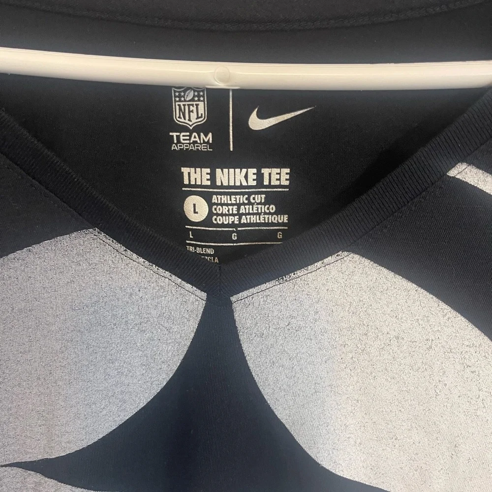 Nike Black and Silver NFL Tee - Picture 2 of 3